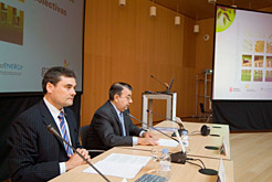 El consejero Burguete (izda) y Florencia Fábregas, en la apertura del seminario.