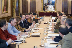 imagen de la reuni&#243;n de Eusko Ikaskuntza celebrada hoy en el Palacio de Navarra