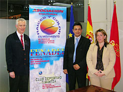 El consejero Palacios, junto a Vivanco y Salanueva. 