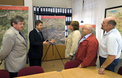 Reunión del consejero y alcaldes